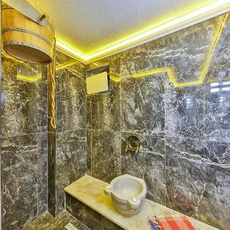 Pieria Luxury 16 Hotel