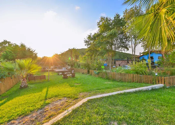 Pieria Luxury 16 Hotel *