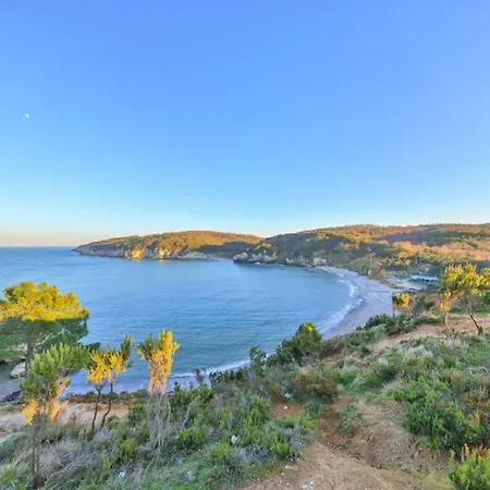 Pieria Luxury 16 ホテル *